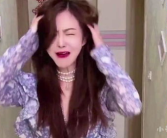 爆笑美女搞笑视频