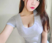 丰满小少妇裸体洗澡自拍乳乳,丰满少妇裸浴自拍，乳香四溢的诱惑瞬间